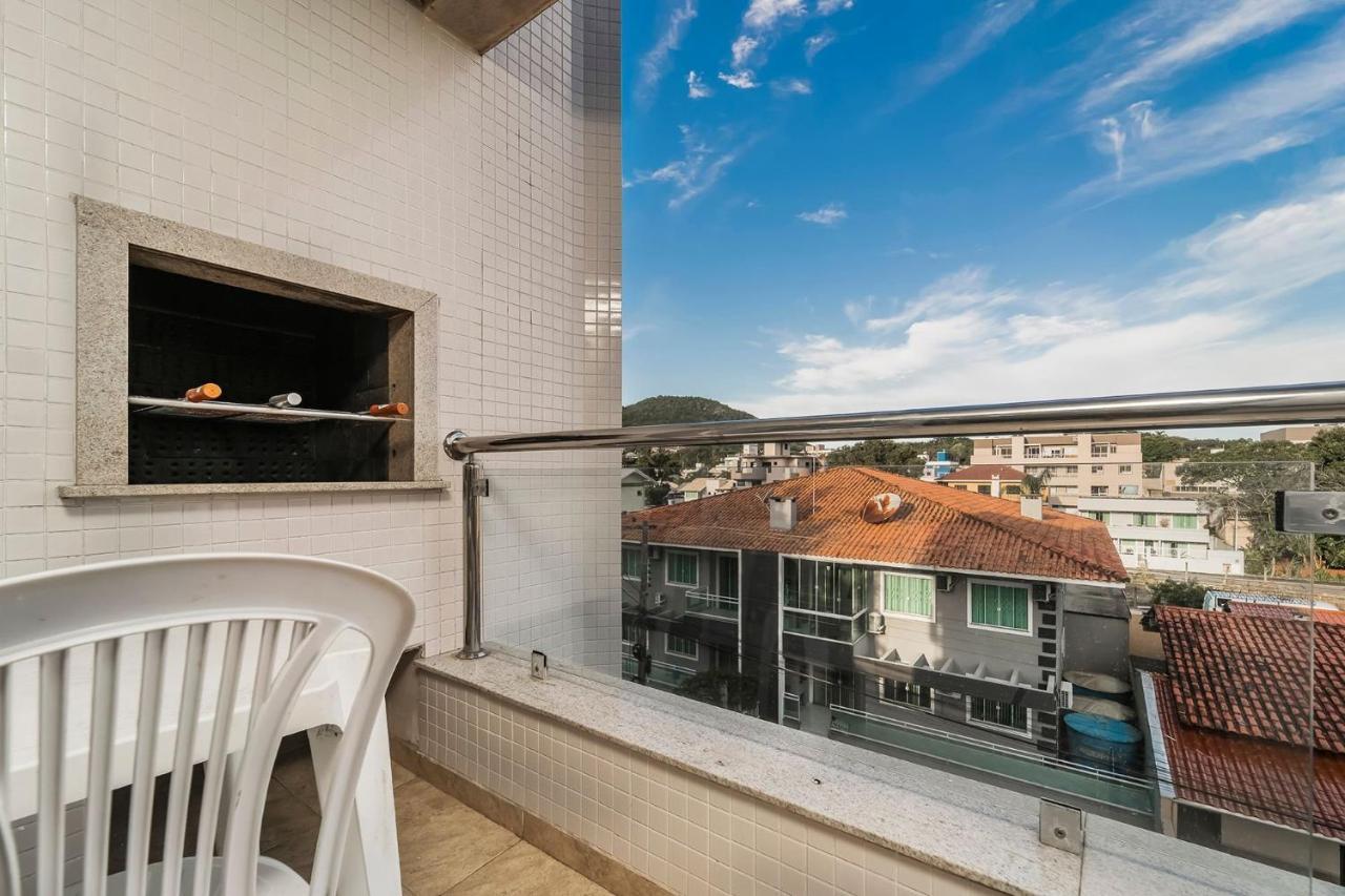 Residencial Edite No Centro De Bombinha Bombinhas Eksteriør billede